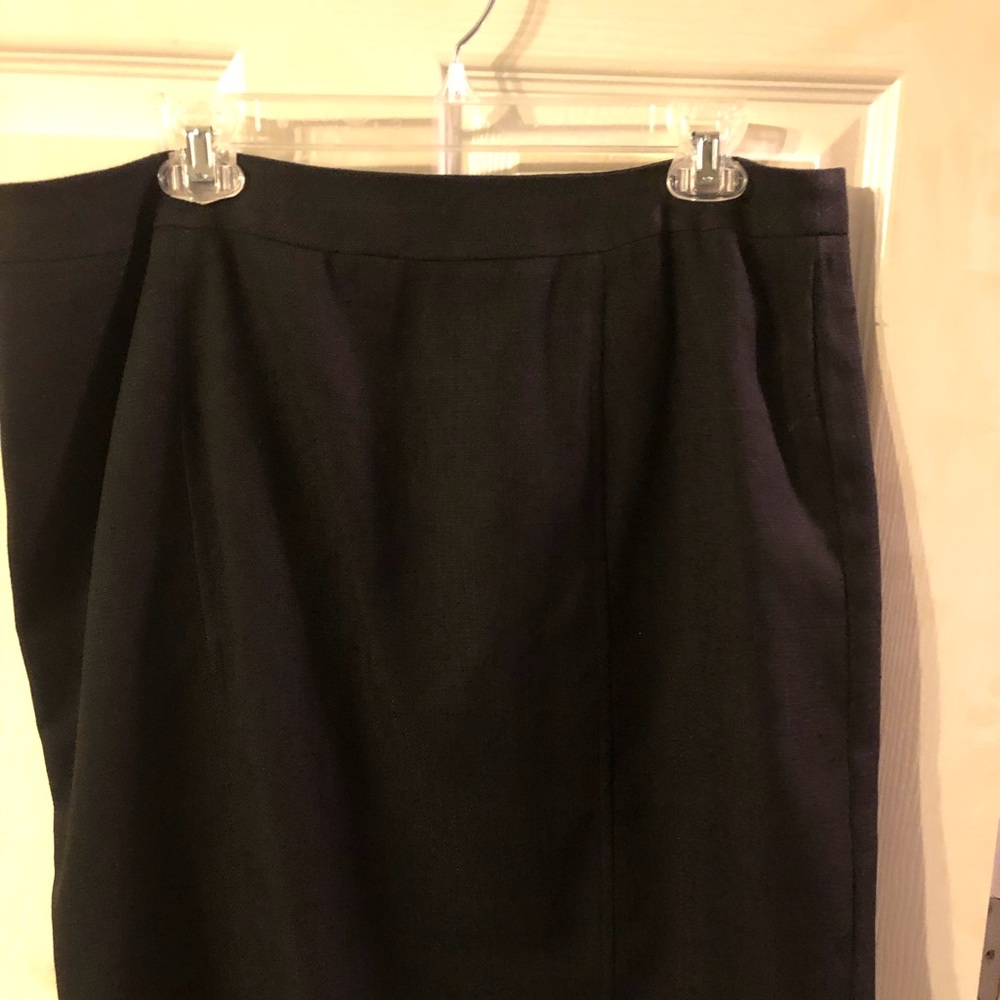 Black tweed skirt